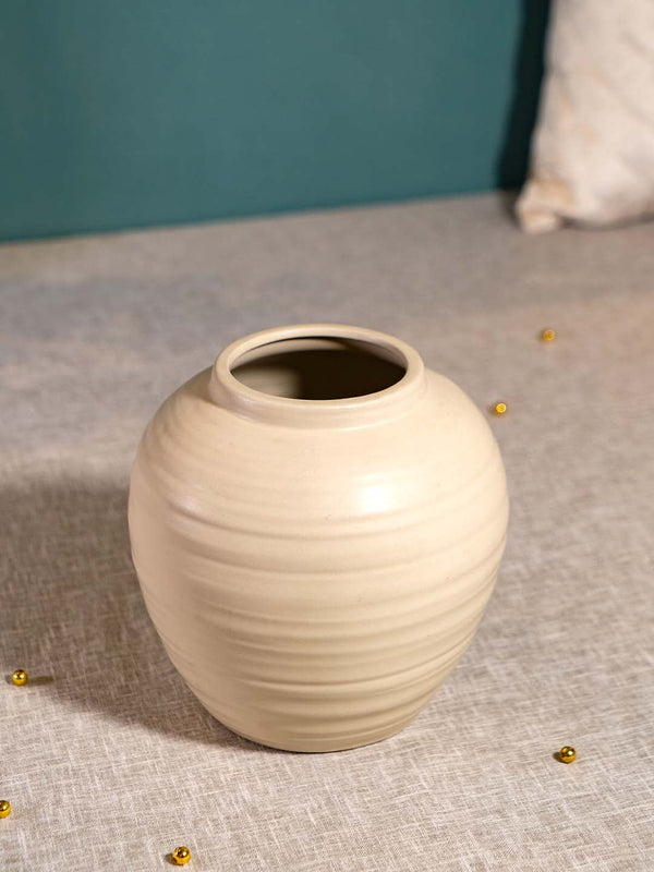 Buy Ceramic-Cream-Vase-Small-Eh044044022