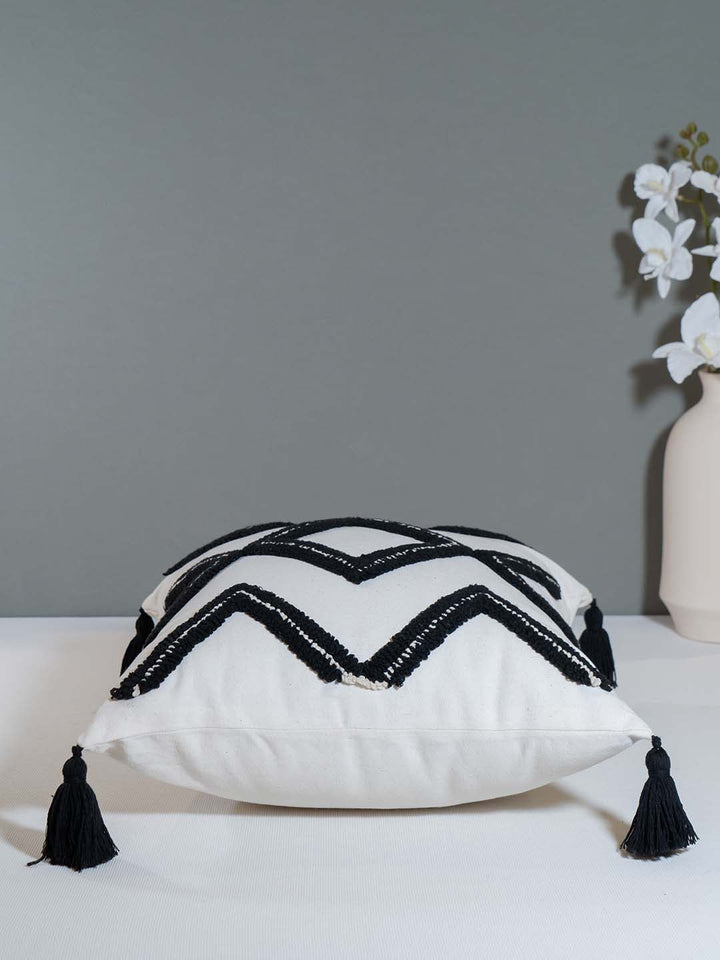  Buy HOME DECOR COLLECTION ZIG-ZAG PATTERN CUSHION COVER